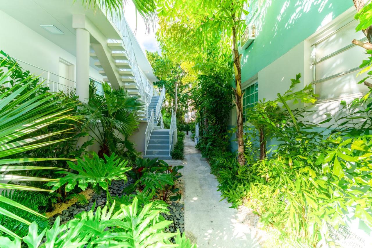 Praia Hotel Boutique & Apartments マイアミビーチ エクステリア 写真