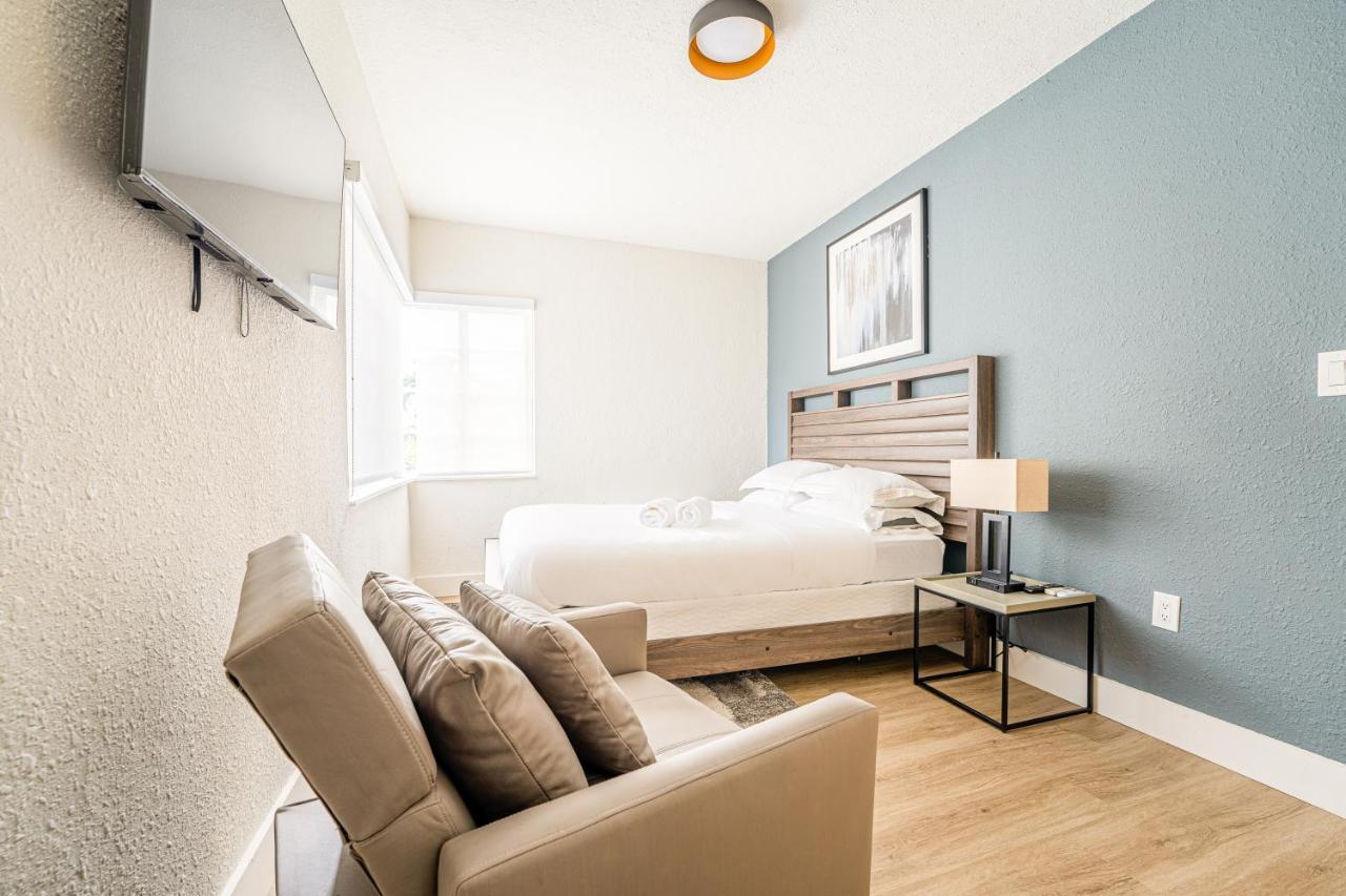 Praia Hotel Boutique & Apartments マイアミビーチ エクステリア 写真
