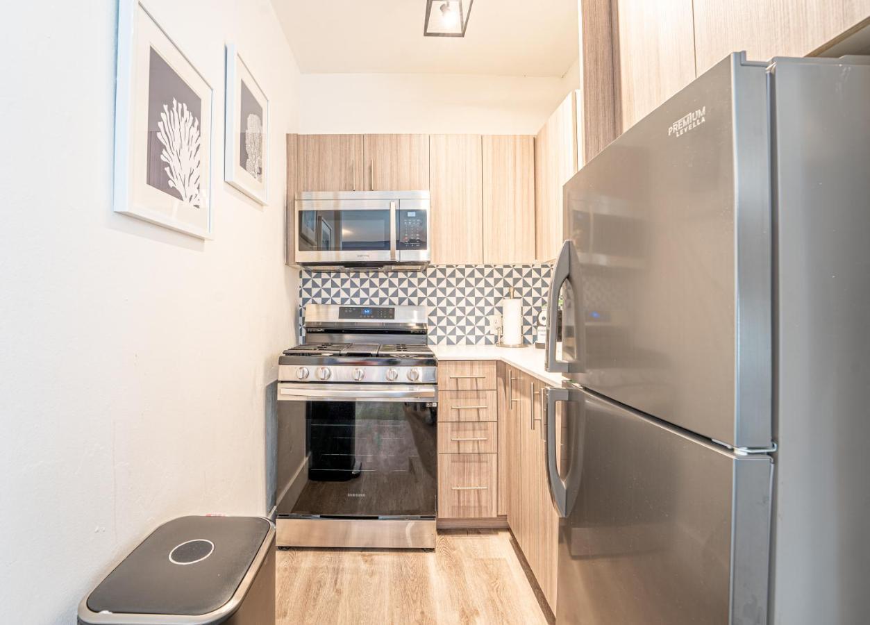 Praia Hotel Boutique & Apartments マイアミビーチ エクステリア 写真